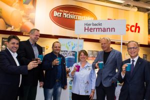 Einführung FairCup im Real Supermarkt Göttingen Roy Mediengestaltung